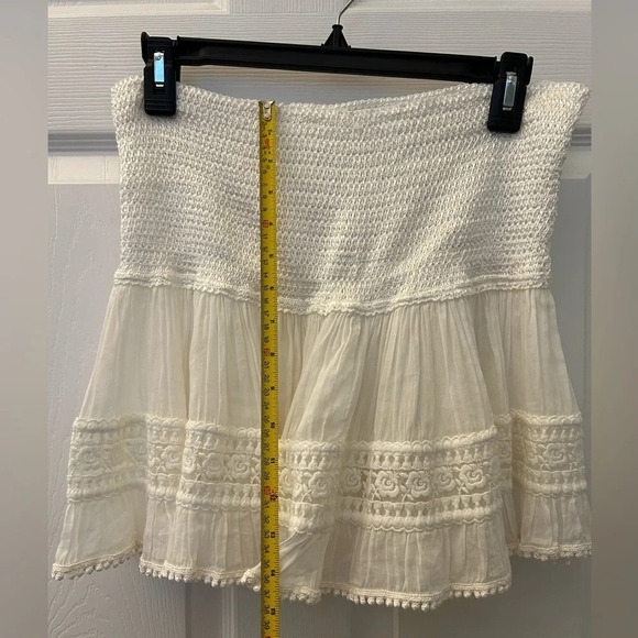 . SUNDAY ST. TROPEZ embroidered skirt in white sz M - Picture 8 of 9